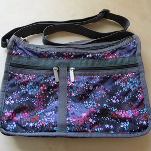 Used LeSportsac Deluxe Everyday Bag - Pastile